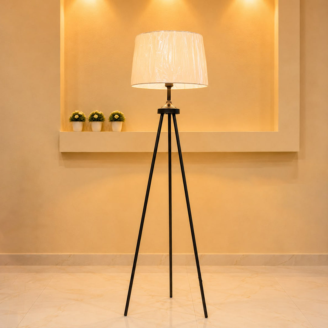Tripod folding black floor lamp [METAL]