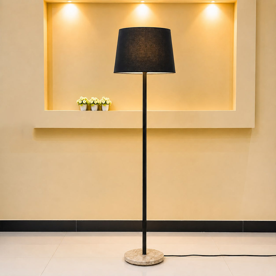 Stylish Simple Black Rod Floor Lamp
