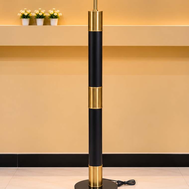 Modern Black & Gold sselender Floor Lamp