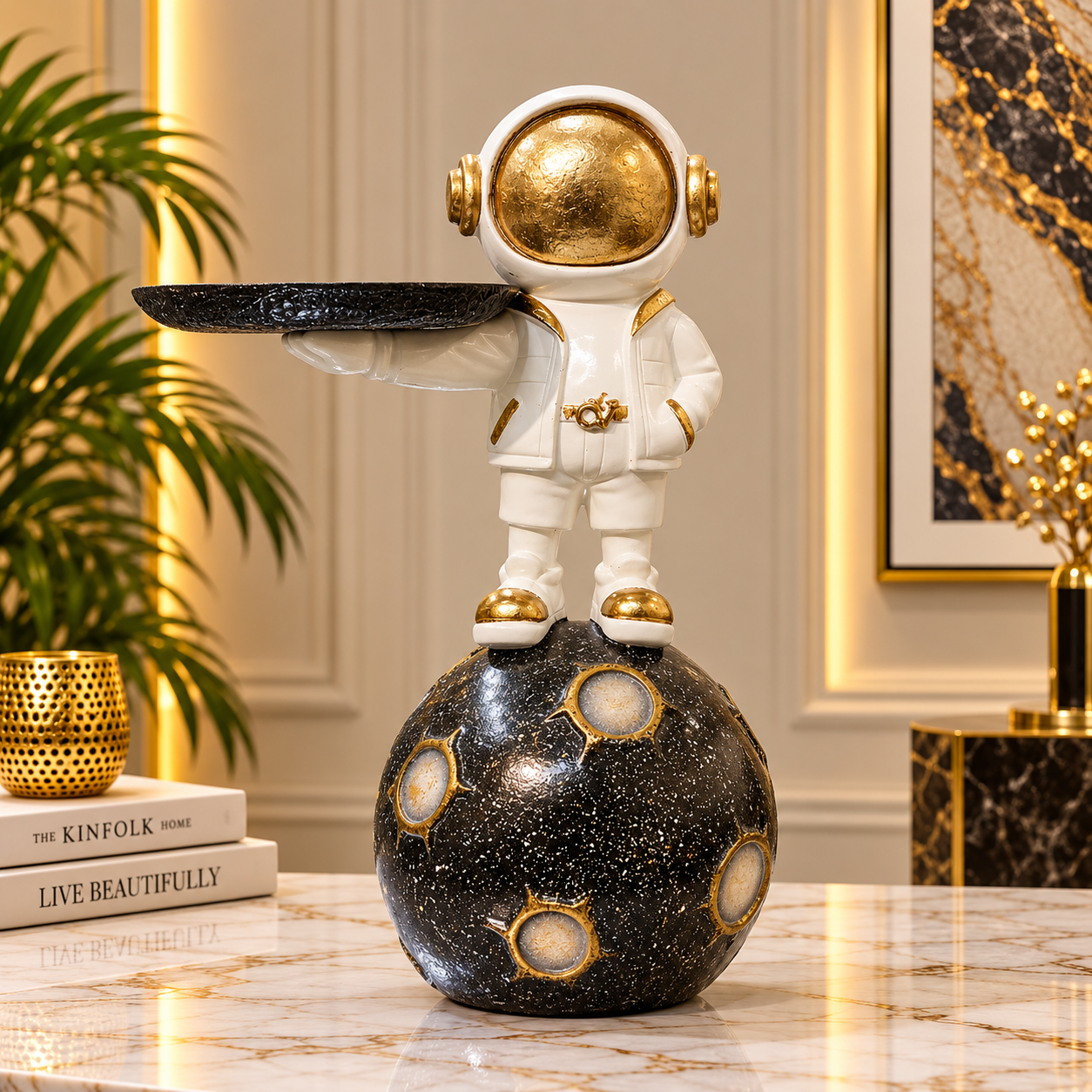 Cosmic Astronaut Serving Tray Figurine [fiber]