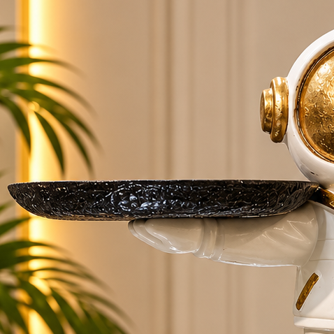 Cosmic Astronaut Serving Tray Figurine [fiber]