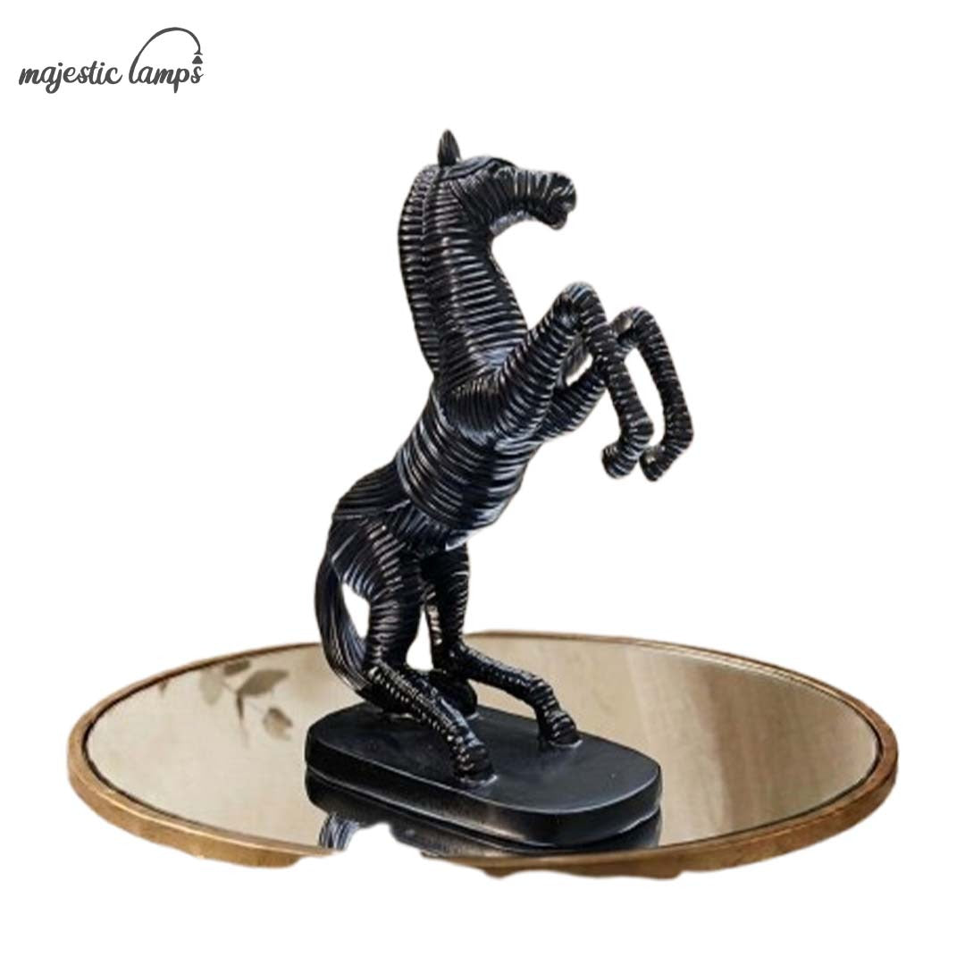 Black Resin Horse Statue – Abstract Rearing Horse Sculpture, Modern Art Animal Figurine, Decorative Tabletop Showpiece for Home & Office Décor