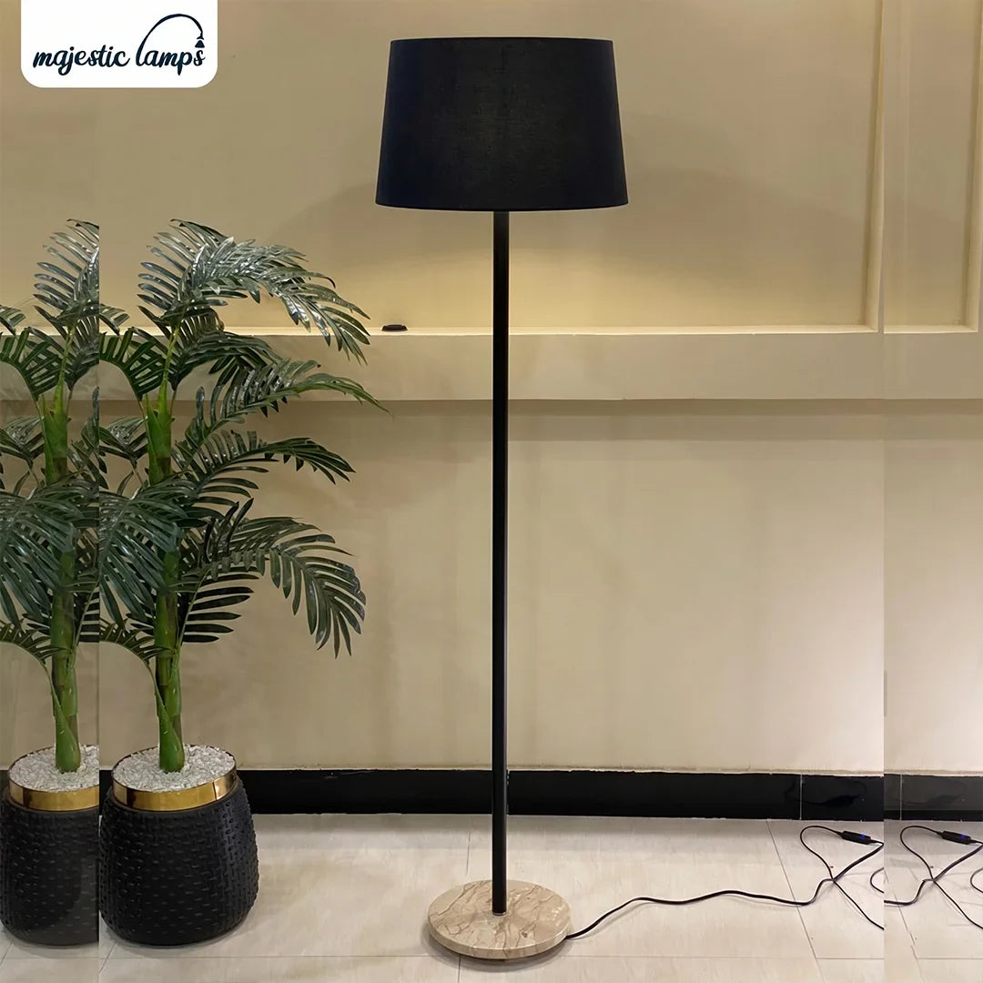 Stylish Simple Black Rod Floor Lamp